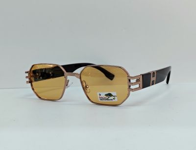 Жіночі окуляри PE06187 Хамелеон Polarized C2