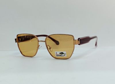 Жіночі окуляри PE06185 Хамелеон Polarized C2