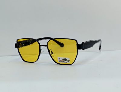 Жіночі окуляри PE06185 Хамелеон Polarized C7