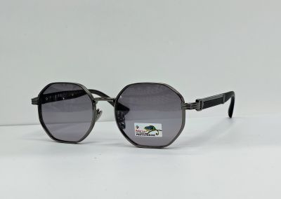 Жіночі окуляри PE06243 Хамелеон Polarized C3