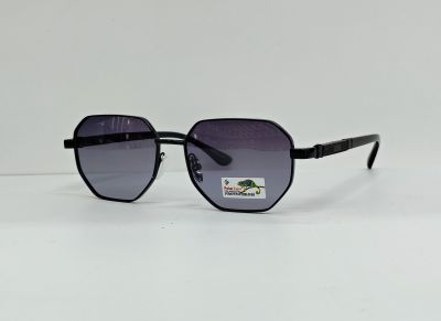 Жіночі окуляри PE06239 Хамелеон Polarized C1