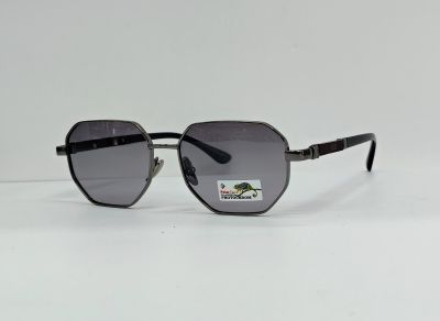 Жіночі окуляри PE06239 Хамелеон Polarized C3